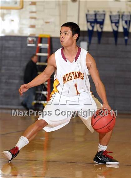 Thumbnail 3 in Rancho Cotate vs. Lincoln (Mel Good Holiday Classic) photogallery.