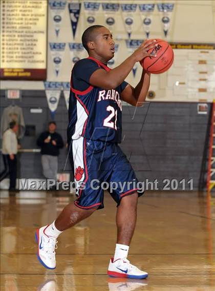 Thumbnail 2 in Rancho Cotate vs. Lincoln (Mel Good Holiday Classic) photogallery.