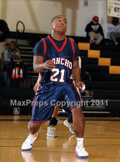 Thumbnail 2 in Rancho Cotate vs. Lincoln (Mel Good Holiday Classic) photogallery.