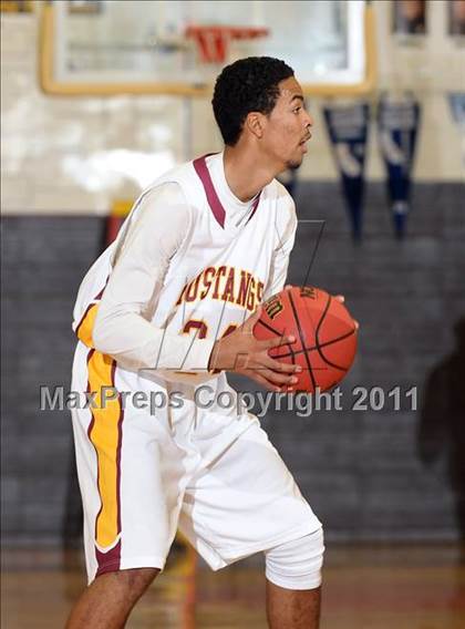 Thumbnail 1 in Rancho Cotate vs. Lincoln (Mel Good Holiday Classic) photogallery.