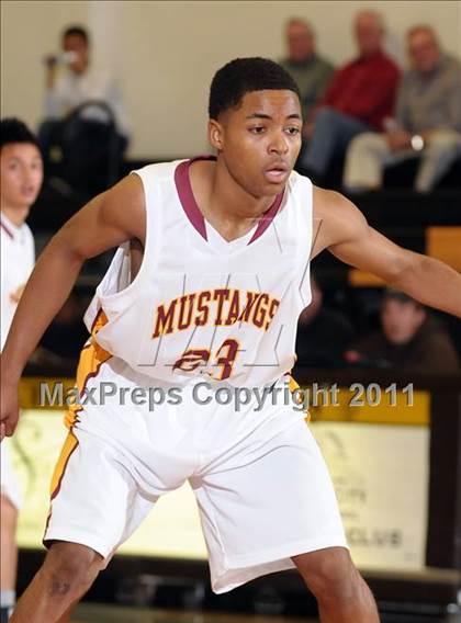 Thumbnail 3 in Rancho Cotate vs. Lincoln (Mel Good Holiday Classic) photogallery.