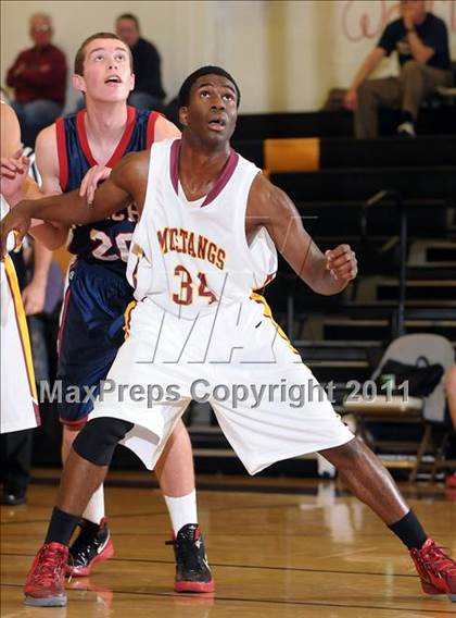 Thumbnail 1 in Rancho Cotate vs. Lincoln (Mel Good Holiday Classic) photogallery.