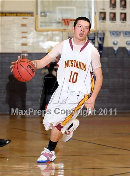 Thumbnail 3 in Rancho Cotate vs. Lincoln (Mel Good Holiday Classic) photogallery.