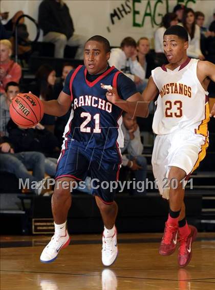 Thumbnail 3 in Rancho Cotate vs. Lincoln (Mel Good Holiday Classic) photogallery.