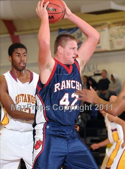 Thumbnail 2 in Rancho Cotate vs. Lincoln (Mel Good Holiday Classic) photogallery.