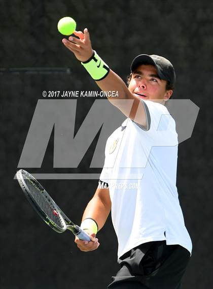 Thumbnail 2 in Foothill League Tournament photogallery.