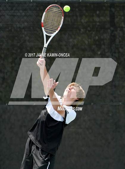 Thumbnail 3 in Foothill League Tournament photogallery.