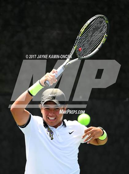 Thumbnail 2 in Foothill League Tournament photogallery.
