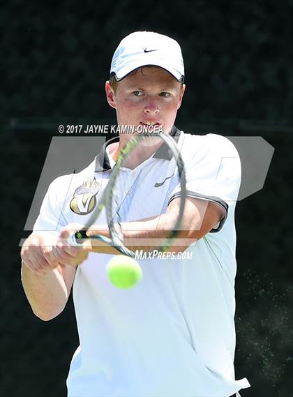 Thumbnail 2 in Foothill League Tournament photogallery.
