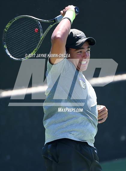 Thumbnail 3 in Foothill League Tournament photogallery.
