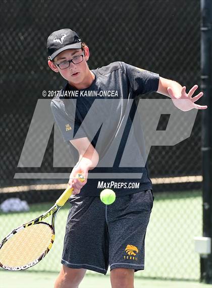 Thumbnail 2 in Foothill League Tournament photogallery.