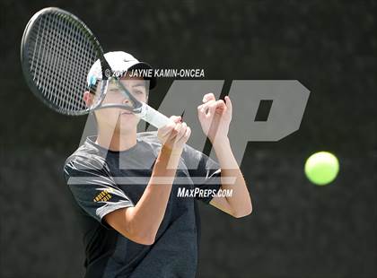 Thumbnail 2 in Foothill League Tournament photogallery.