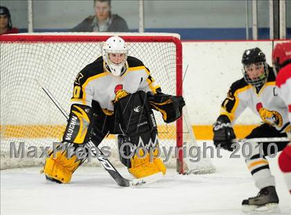 Thumbnail 3 in Cheshire vs. Amity (SCC Division 2 Final) photogallery.