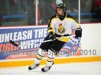 Thumbnail 2 in Cheshire vs. Amity (SCC Division 2 Final) photogallery.