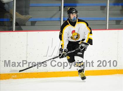 Thumbnail 3 in Cheshire vs. Amity (SCC Division 2 Final) photogallery.