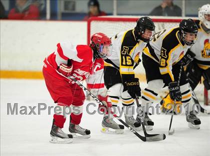 Thumbnail 3 in Cheshire vs. Amity (SCC Division 2 Final) photogallery.