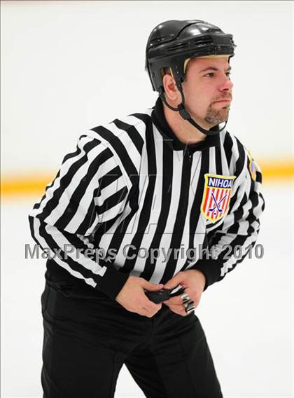 Thumbnail 1 in Cheshire vs. Amity (SCC Division 2 Final) photogallery.
