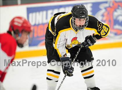 Thumbnail 3 in Cheshire vs. Amity (SCC Division 2 Final) photogallery.