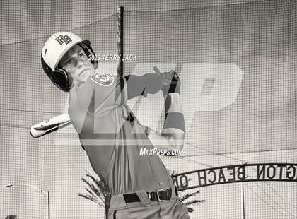 Thumbnail 3 in Huntington Beach High School 2023 Seniors photogallery.