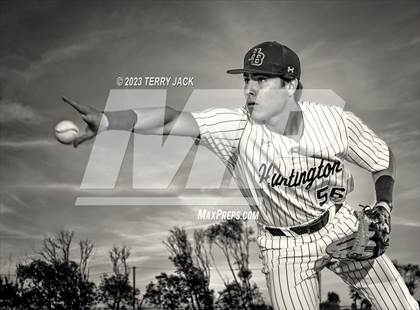 Thumbnail 2 in Huntington Beach High School 2023 Seniors photogallery.