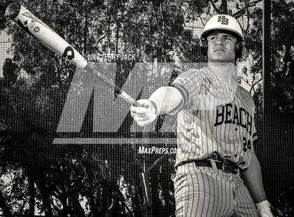 Thumbnail 1 in Huntington Beach High School 2023 Seniors photogallery.