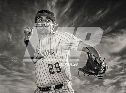 Thumbnail 1 in Huntington Beach High School 2023 Seniors photogallery.