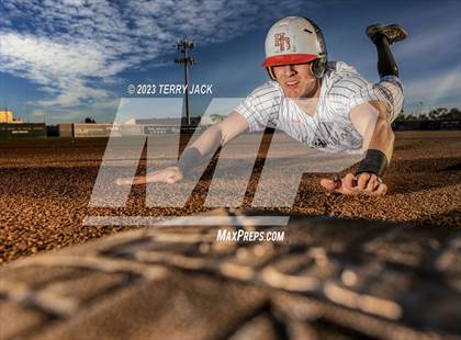 Thumbnail 3 in Huntington Beach High School 2023 Seniors photogallery.