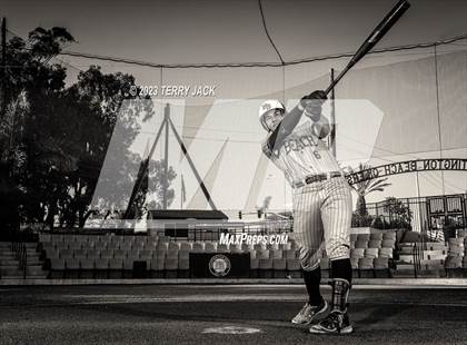 Thumbnail 1 in Huntington Beach High School 2023 Seniors photogallery.