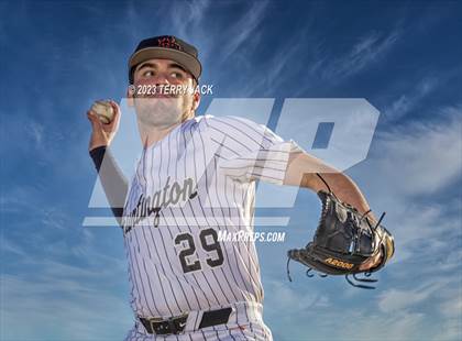 Thumbnail 3 in Huntington Beach High School 2023 Seniors photogallery.