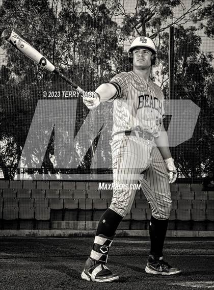 Thumbnail 2 in Huntington Beach High School 2023 Seniors photogallery.