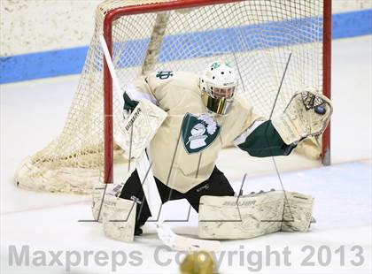 Thumbnail 2 in Notre Dame vs. Fairfield Prep (CIAC Division I Final) photogallery.