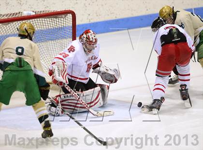 Thumbnail 3 in Notre Dame vs. Fairfield Prep (CIAC Division I Final) photogallery.