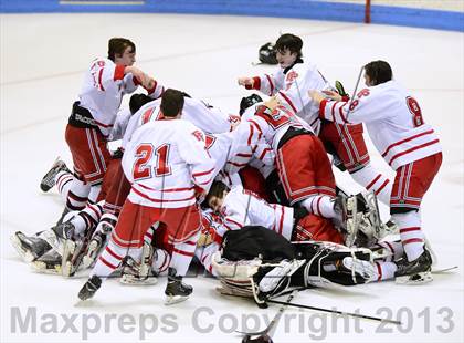 Thumbnail 3 in Notre Dame vs. Fairfield Prep (CIAC Division I Final) photogallery.