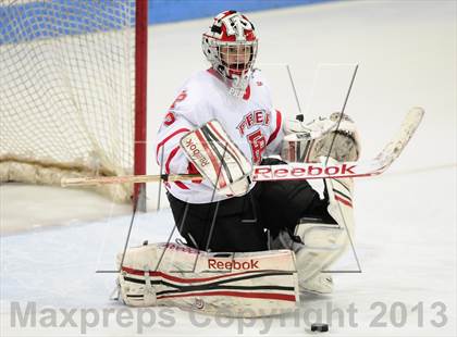 Thumbnail 3 in Notre Dame vs. Fairfield Prep (CIAC Division I Final) photogallery.