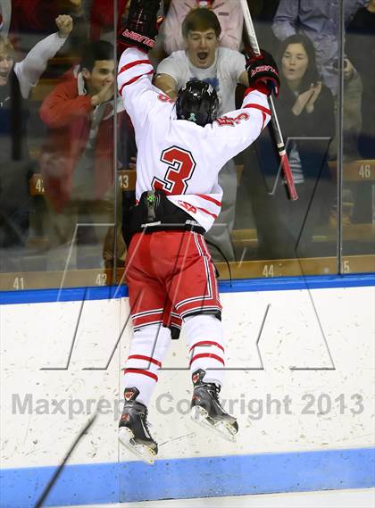 Thumbnail 1 in Notre Dame vs. Fairfield Prep (CIAC Division I Final) photogallery.