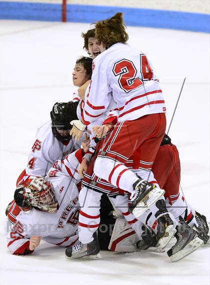 Thumbnail 3 in Notre Dame vs. Fairfield Prep (CIAC Division I Final) photogallery.