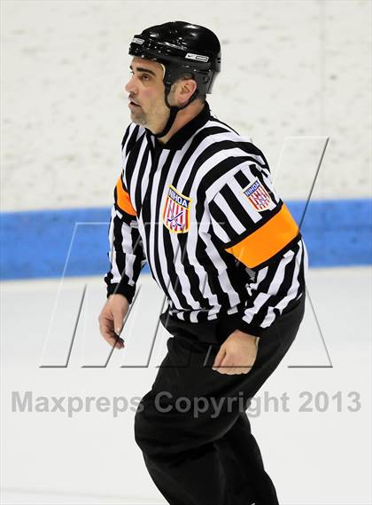 Thumbnail 2 in Notre Dame vs. Fairfield Prep (CIAC Division I Final) photogallery.
