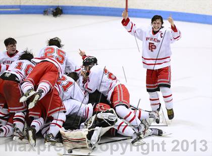 Thumbnail 2 in Notre Dame vs. Fairfield Prep (CIAC Division I Final) photogallery.