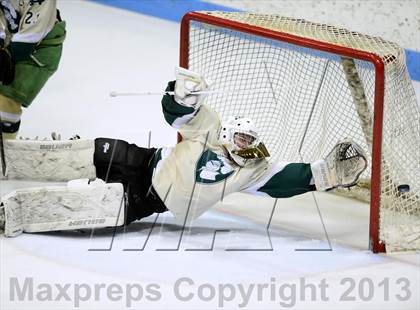 Thumbnail 3 in Notre Dame vs. Fairfield Prep (CIAC Division I Final) photogallery.