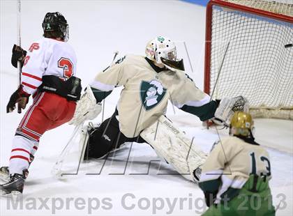 Thumbnail 2 in Notre Dame vs. Fairfield Prep (CIAC Division I Final) photogallery.