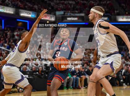 Thumbnail 2 in Ben Davis v Kokomo (IHSAA 4A Final) photogallery.
