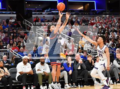 Thumbnail 1 in Ben Davis v Kokomo (IHSAA 4A Final) photogallery.