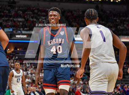 Thumbnail 1 in Ben Davis v Kokomo (IHSAA 4A Final) photogallery.