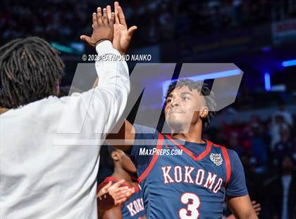 Thumbnail 2 in Ben Davis v Kokomo (IHSAA 4A Final) photogallery.