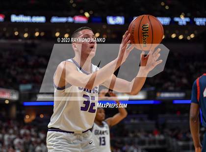 Thumbnail 2 in Ben Davis v Kokomo (IHSAA 4A Final) photogallery.