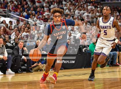 Thumbnail 2 in Ben Davis v Kokomo (IHSAA 4A Final) photogallery.