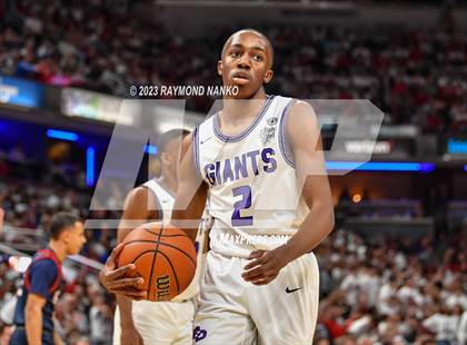 Thumbnail 3 in Ben Davis v Kokomo (IHSAA 4A Final) photogallery.