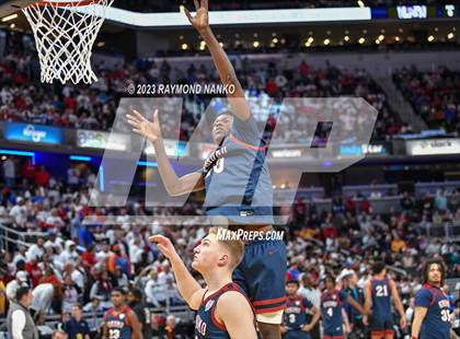 Thumbnail 1 in Ben Davis v Kokomo (IHSAA 4A Final) photogallery.