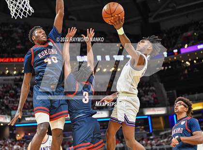 Thumbnail 1 in Ben Davis v Kokomo (IHSAA 4A Final) photogallery.