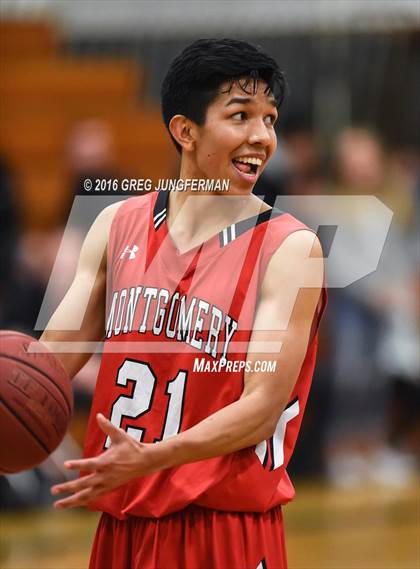 Thumbnail 1 in Montgomery vs. Cardinal Newman photogallery.